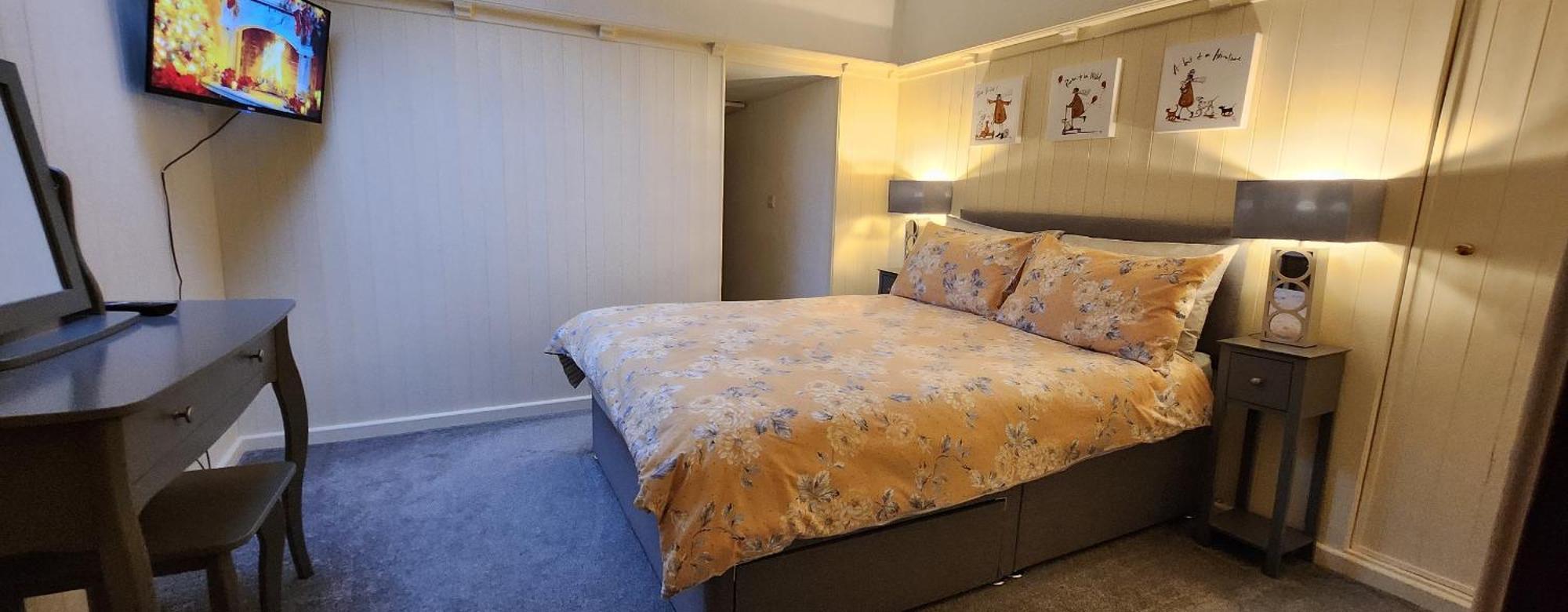 Modern And Spacious 2 Bedroom Apartment With Free Parking Llansantffraid Glyn Ceiriog Exterior foto